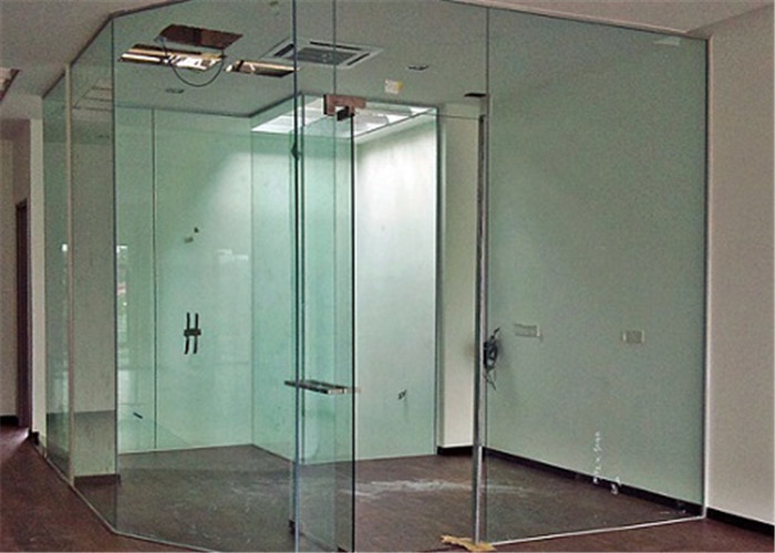 Clear Flat Tempered Glass Partition Wall / Glass Partition Size Customized